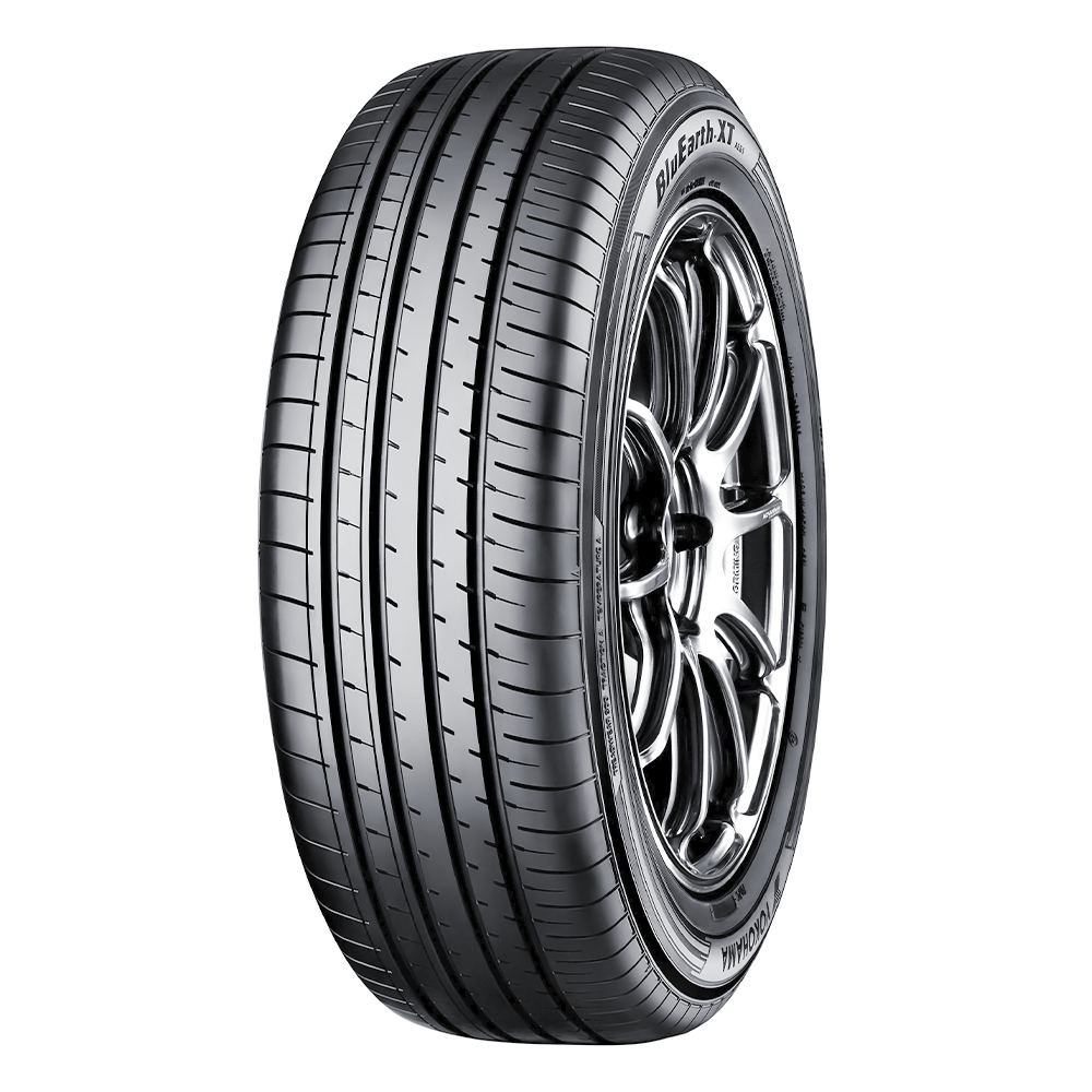 Шина 235/65R18 Yokohama Ae61 Bluearth-Xt 106V